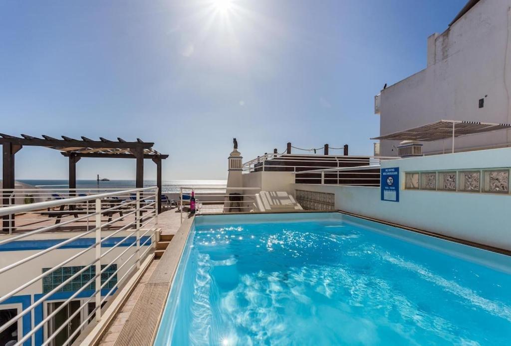 Refurbished Beachfront House, Pool, Ac, Wifi, Albufeira, Sea View Exterior foto