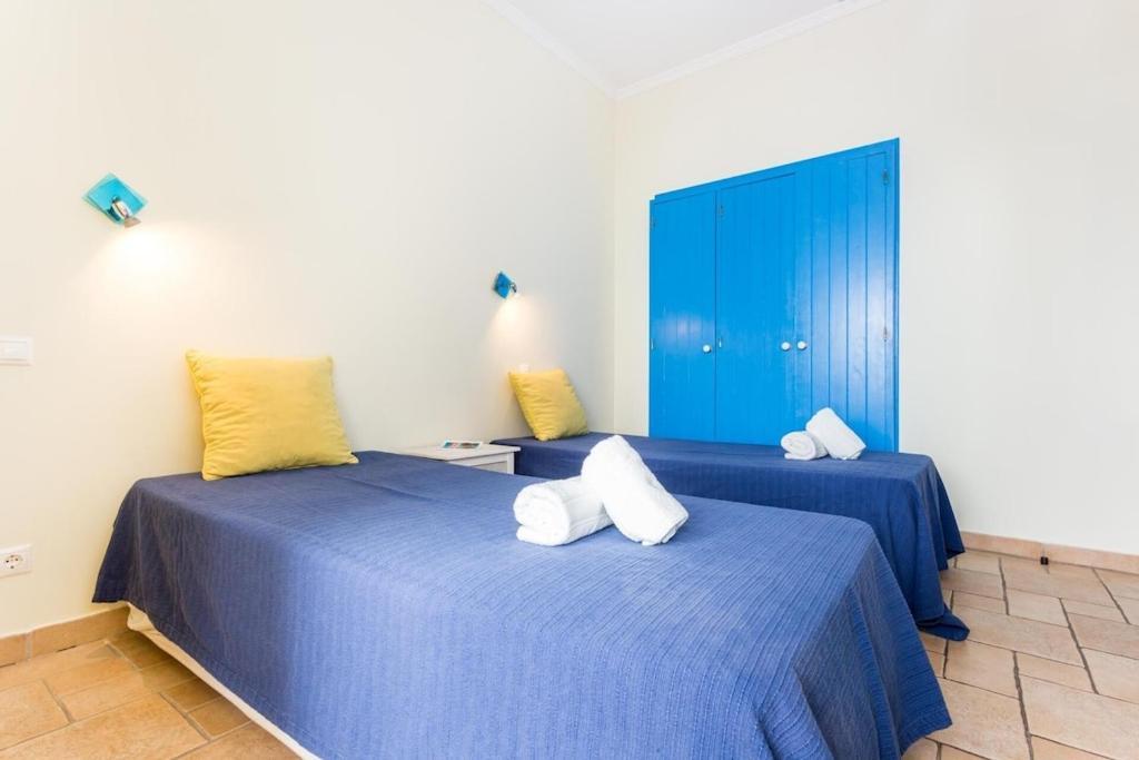 Refurbished Beachfront House, Pool, Ac, Wifi, Albufeira, Sea View Exterior foto